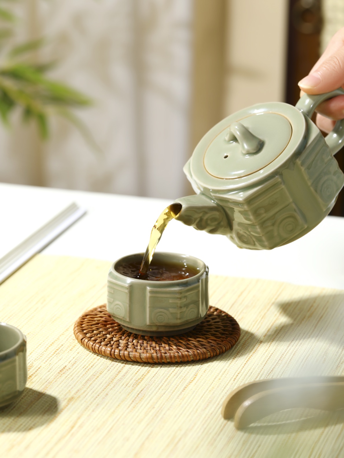 茶壶出汤场景