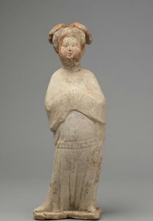 彩绘仕女俑